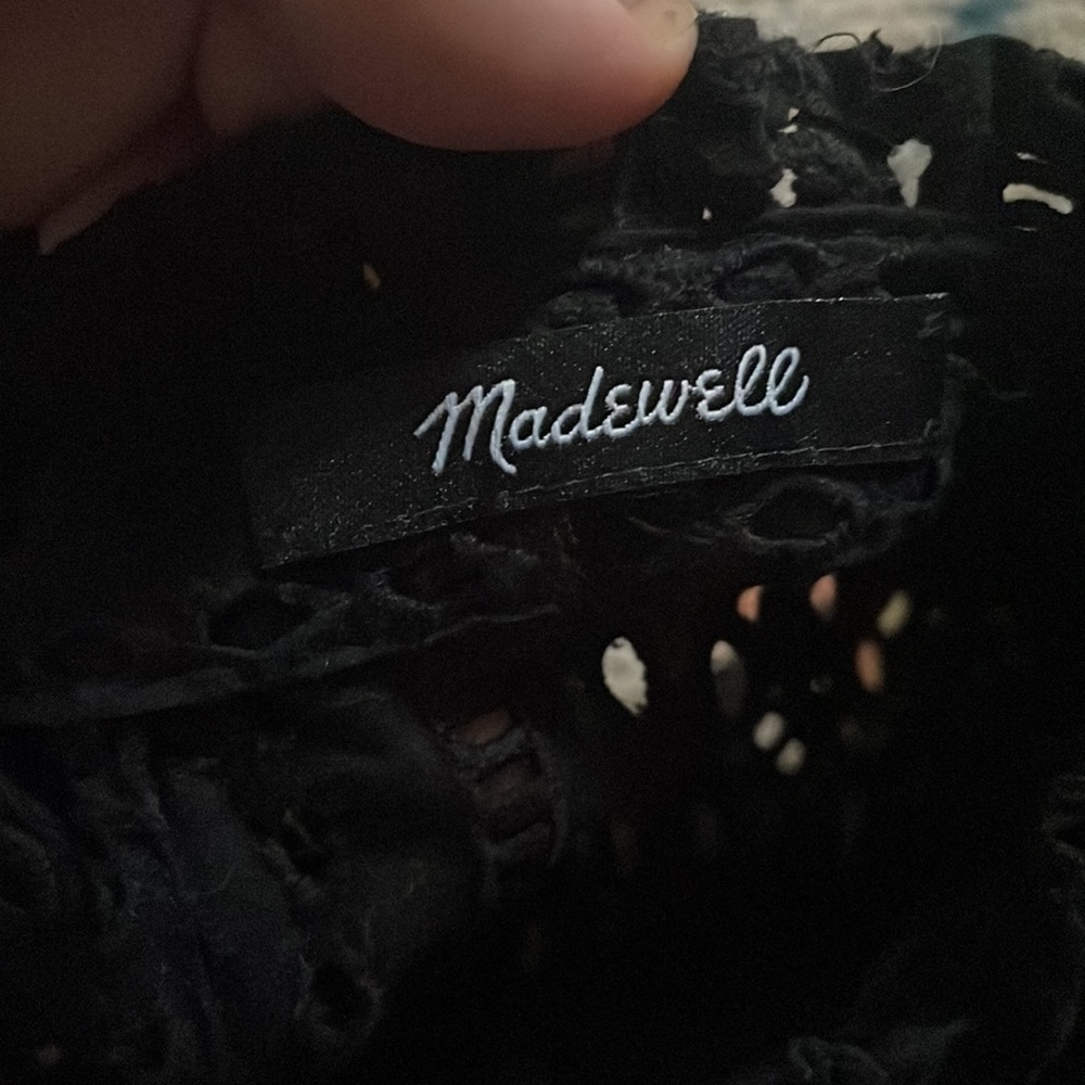 Madewell Eyelet Mockneck Ruffle Top size medium - new without tags - Picture 8 of 9